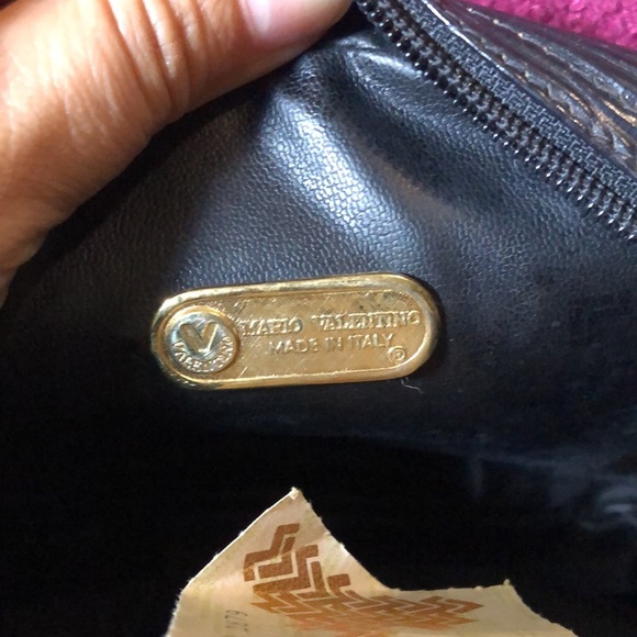 Mario Valentino sling mini bag - Picture 5 of 10